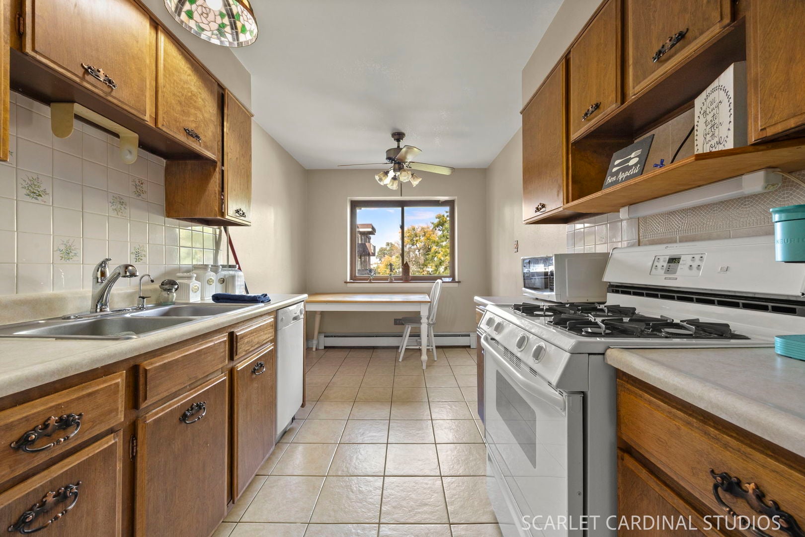 1321 S Finley Road 308