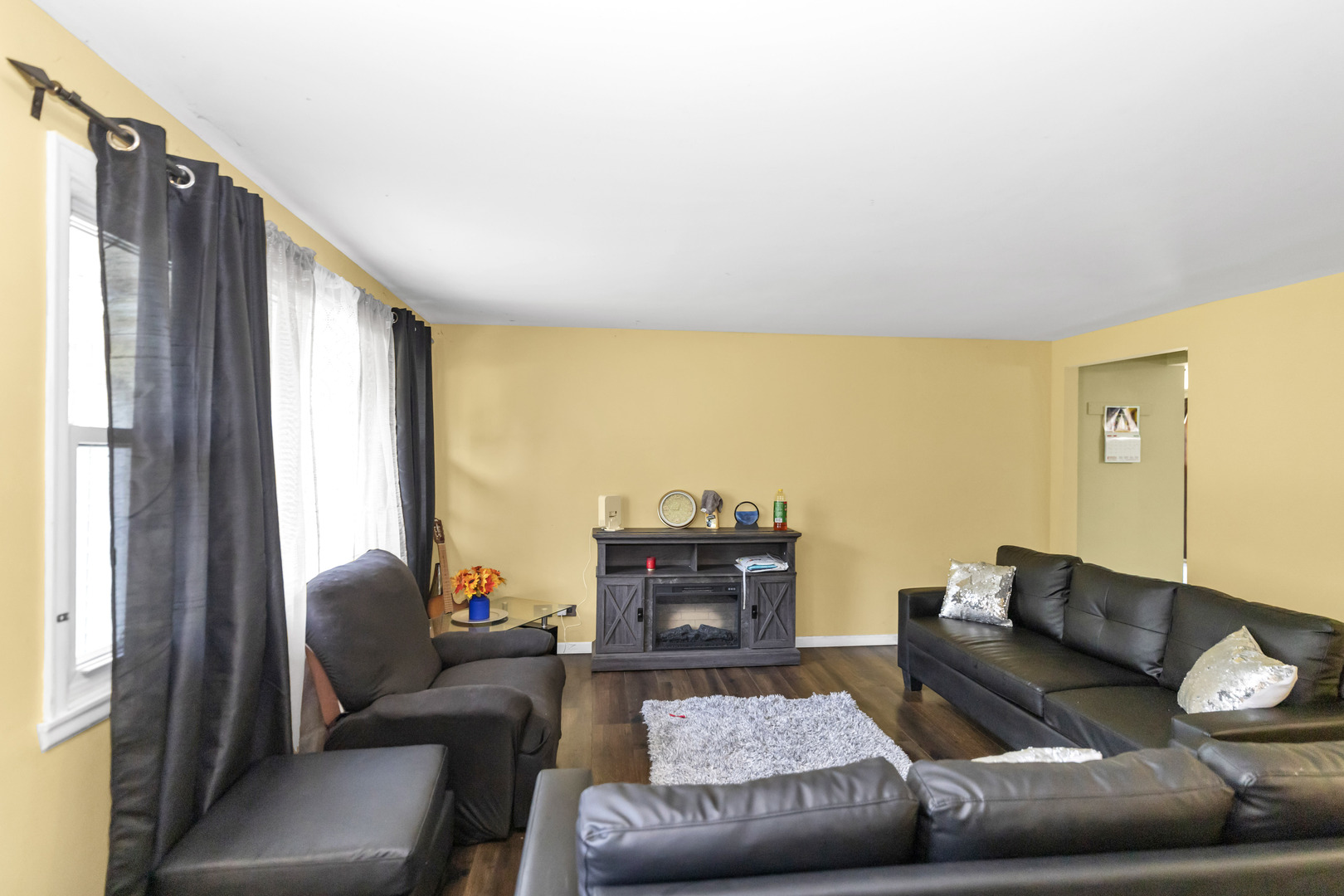 1629 Syracuse Lane