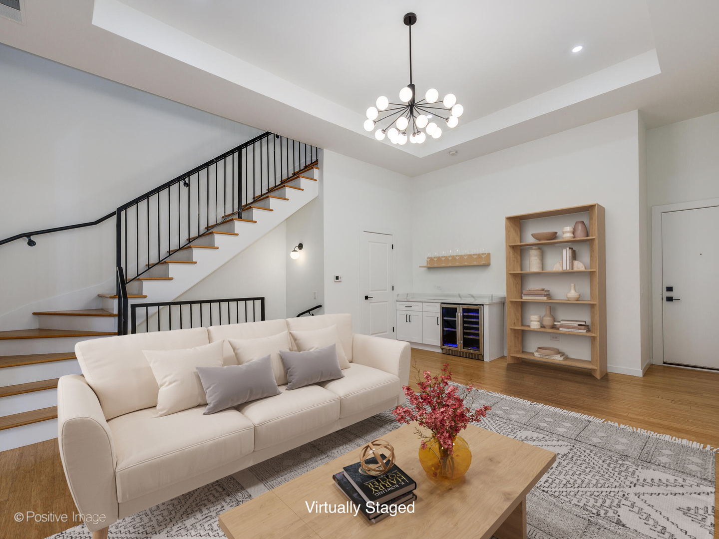 842 N Wolcott Avenue 4