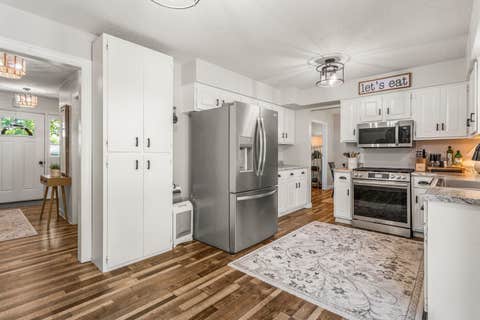 Tiny photo for 401 Cedar Drive, Clinton, IL 61727 (MLS # 12627492)