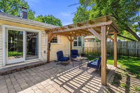 Tiny photo for 401 Cedar Drive, Clinton, IL 61727 (MLS # 12627492)