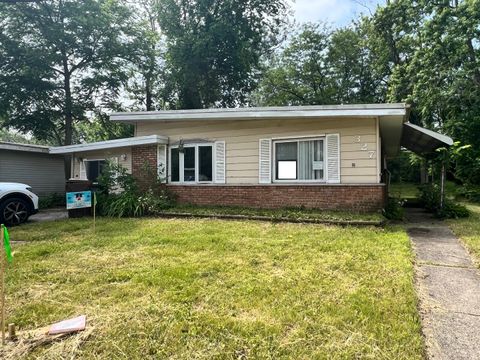 Photo of 327 Somonauk Street, Park Forest, IL 60466 (MLS # 12395257)