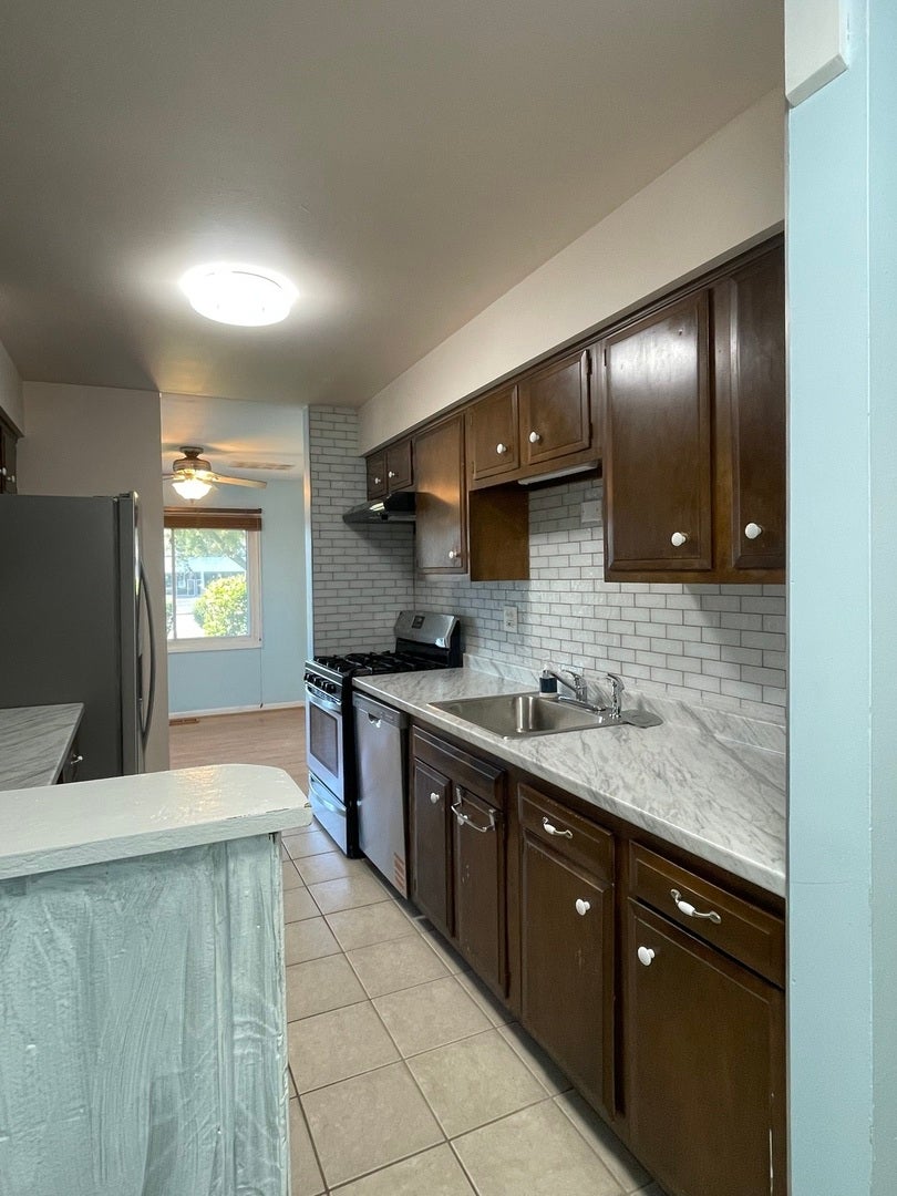 3018 Roberts Drive 3
