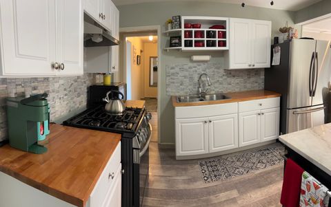 Tiny photo for 404 N Kinzie Street, Thornton, IL 60476 (MLS # 12572972)