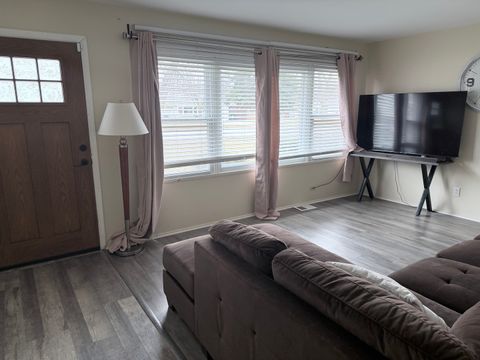 Tiny photo for 404 N Kinzie Street, Thornton, IL 60476 (MLS # 12572972)