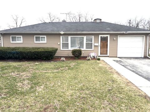 Tiny photo for 404 N Kinzie Street, Thornton, IL 60476 (MLS # 12572972)