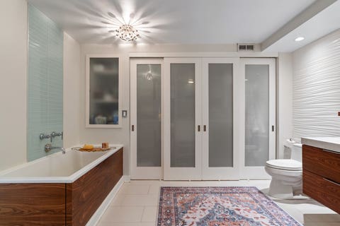 Tiny photo for 1410 N State Street #15A, Chicago, IL 60610 (MLS # 12716474)