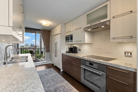Tiny photo for 1410 N State Street #15A, Chicago, IL 60610 (MLS # 12716474)