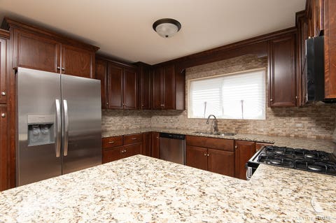 Tiny photo for 6120 W 98th Street, Oak Lawn, IL 60453 (MLS # 12711760)