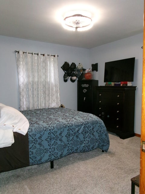 Tiny photo for 609 Elm Street, Carmi, IL 62821 (MLS # 12731886)