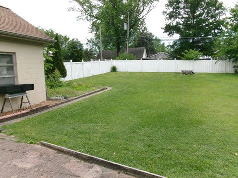 Tiny photo for 609 Elm Street, Carmi, IL 62821 (MLS # 12731886)