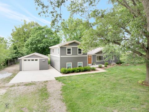 Tiny photo for 5559 E Boy Scout Road, St. Anne, IL 60964 (MLS # 12666156)