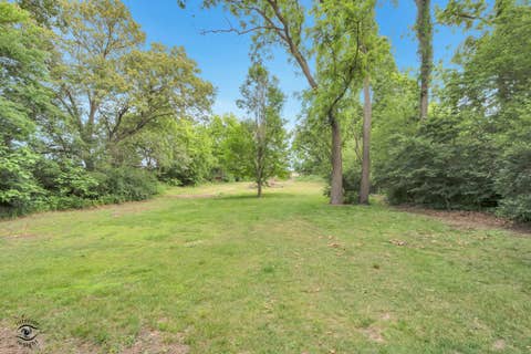 Tiny photo for 5559 E Boy Scout Road, St. Anne, IL 60964 (MLS # 12666156)