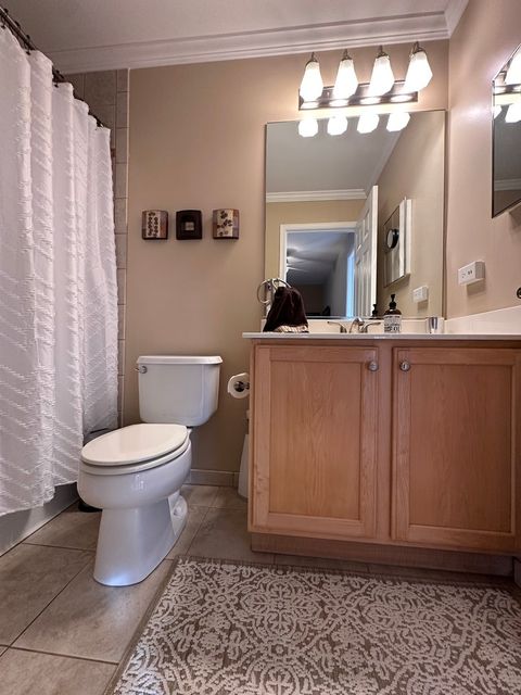 Tiny photo for 11534 Lake Shore Drive, Orland Park, IL 60467 (MLS # 12530598)