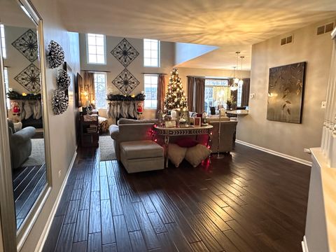 Tiny photo for 11534 Lake Shore Drive, Orland Park, IL 60467 (MLS # 12530598)