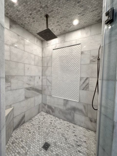 Tiny photo for 11534 Lake Shore Drive, Orland Park, IL 60467 (MLS # 12530598)