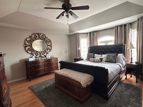 Tiny photo for 11534 Lake Shore Drive, Orland Park, IL 60467 (MLS # 12530598)