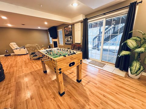 Tiny photo for 11534 Lake Shore Drive, Orland Park, IL 60467 (MLS # 12530598)