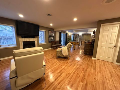 Tiny photo for 11534 Lake Shore Drive, Orland Park, IL 60467 (MLS # 12530598)