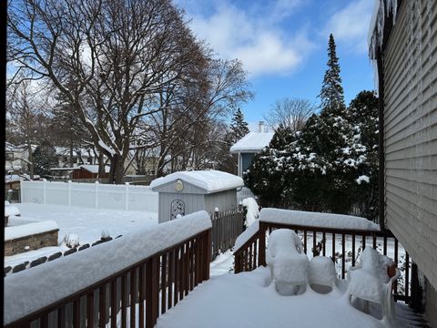 Tiny photo for 416 Trinity Court, Buffalo Grove, IL 60089 (MLS # 12534701)