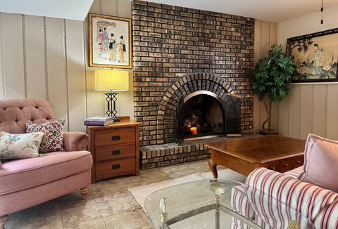 Tiny photo for 416 Trinity Court, Buffalo Grove, IL 60089 (MLS # 12534701)