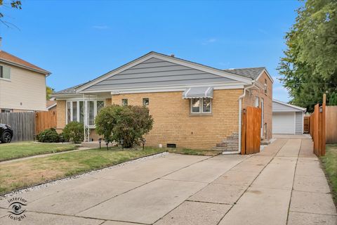 Tiny photo for 11623 S Kolin Avenue, Alsip, IL 60803 (MLS # 12495798)