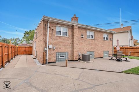 Tiny photo for 11623 S Kolin Avenue, Alsip, IL 60803 (MLS # 12495798)