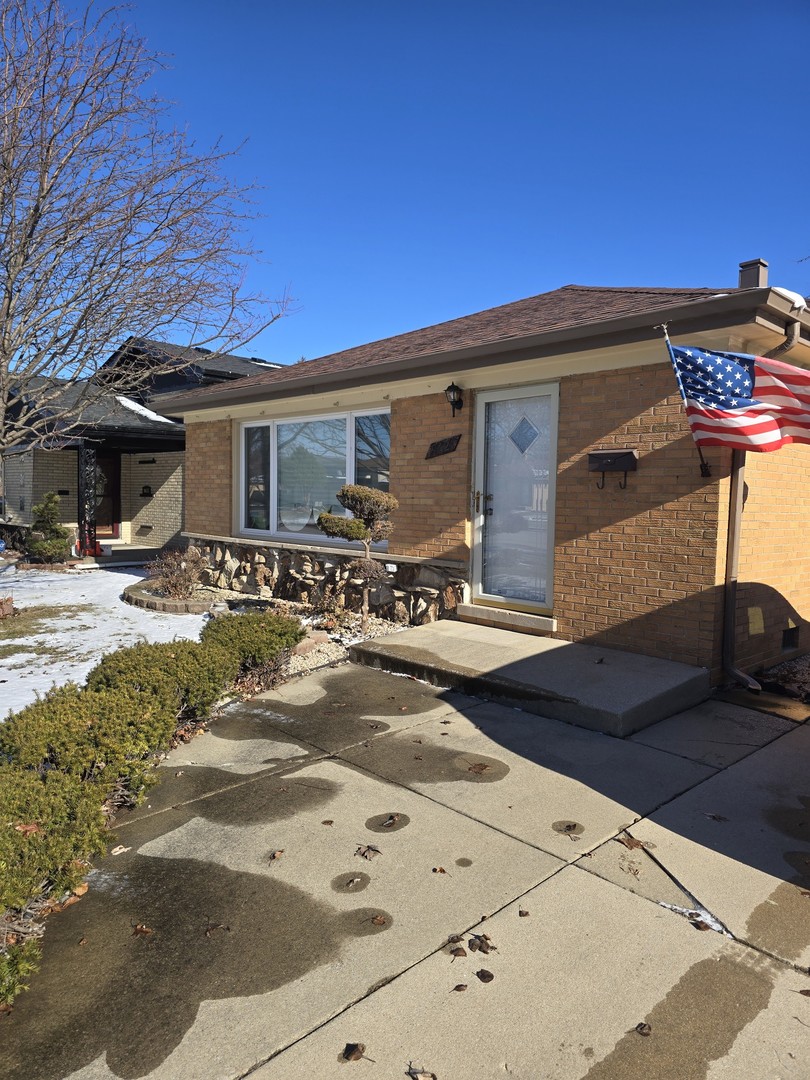 9621 S Kostner Avenue