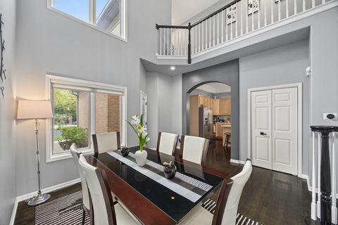 Tiny photo for 842 N Maple Avenue, Palatine, IL 60067 (MLS # 12481385)