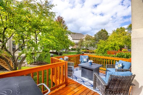 Tiny photo for 842 N Maple Avenue, Palatine, IL 60067 (MLS # 12481385)