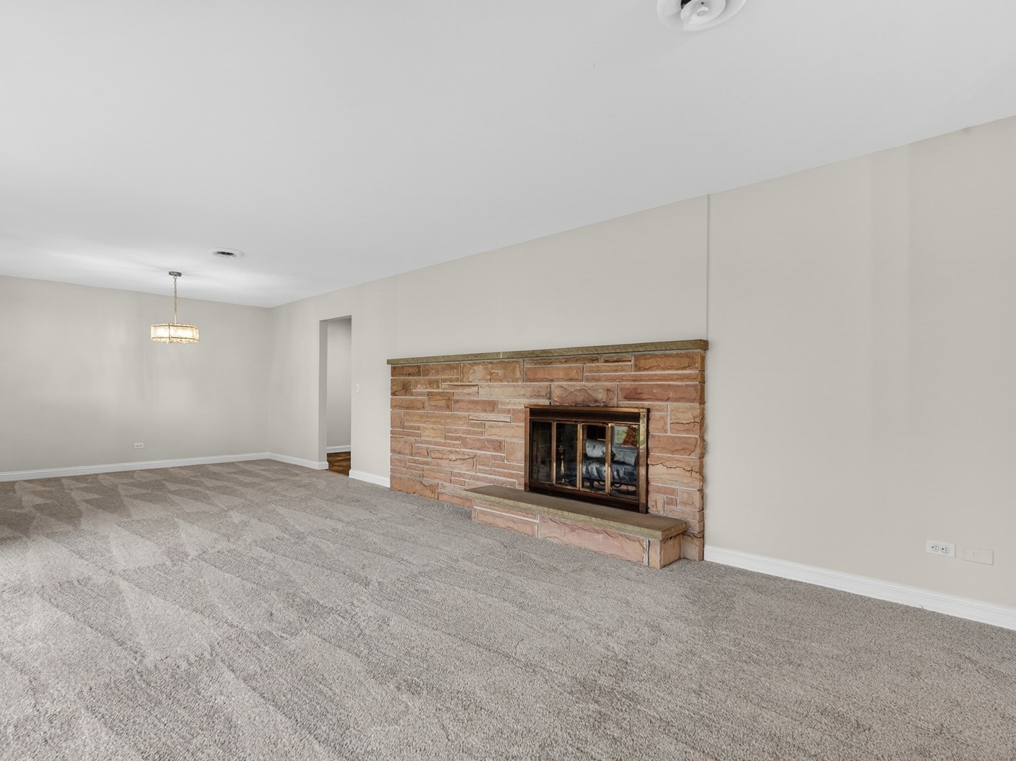 3273 Merrimac Lane