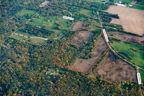 8914 Mason Hill Road Woodstock IL 60098