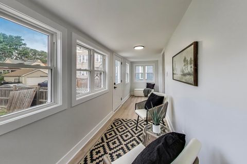 Tiny photo for 4534 N Saint Louis Avenue, Chicago, IL 60625 (MLS # 12488799)
