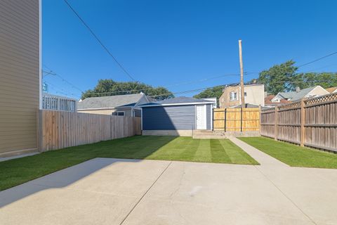 Tiny photo for 4534 N Saint Louis Avenue, Chicago, IL 60625 (MLS # 12488799)