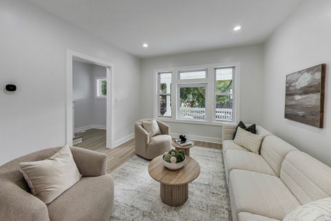 Tiny photo for 4534 N Saint Louis Avenue, Chicago, IL 60625 (MLS # 12488799)