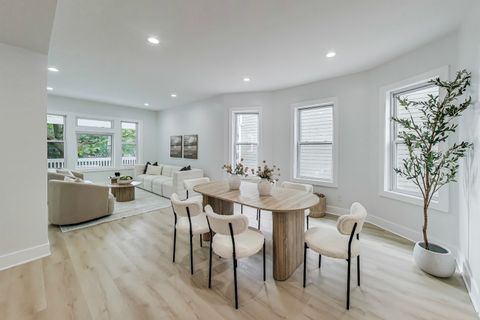 Tiny photo for 4534 N Saint Louis Avenue, Chicago, IL 60625 (MLS # 12488799)