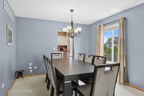 Tiny photo for 2477 Smithfield Court, Aurora, IL 60503 (MLS # 12445301)