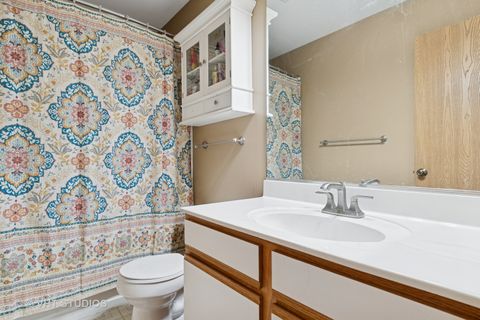 Tiny photo for 2477 Smithfield Court, Aurora, IL 60503 (MLS # 12445301)
