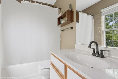 Tiny photo for 2477 Smithfield Court, Aurora, IL 60503 (MLS # 12445301)