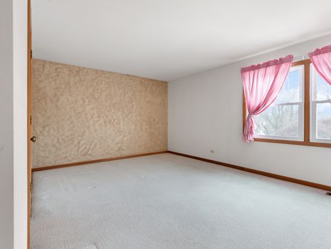 Tiny photo for 1121 Redwood Drive, Algonquin, IL 60102 (MLS # 12485154)