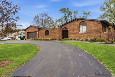 Tiny photo for 24262 W Rose Avenue, Lake Zurich, IL 60047 (MLS # 12626274)
