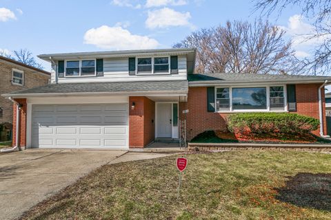Tiny photo for 9204 Kedvale Avenue, Oak Lawn, IL 60453 (MLS # 12591432)