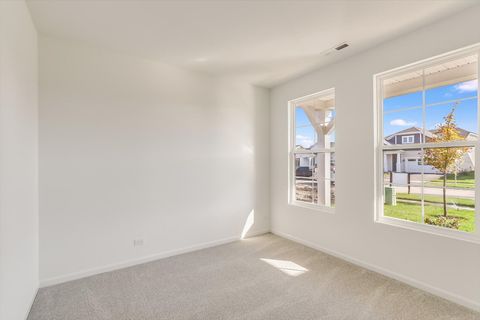 Tiny photo for 735 Alberta Avenue, Oswego, IL 60543 (MLS # 12474402)