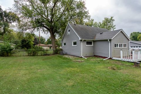 Tiny photo for 12655 W Warner Street, Beach Park, IL 60087 (MLS # 12479591)
