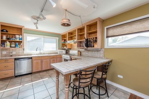 Tiny photo for 12655 W Warner Street, Beach Park, IL 60087 (MLS # 12479591)