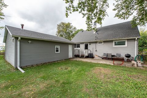 Tiny photo for 12655 W Warner Street, Beach Park, IL 60087 (MLS # 12479591)