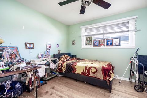 Tiny photo for 8405 Melvina Avenue, Burbank, IL 60459 (MLS # 12485912)