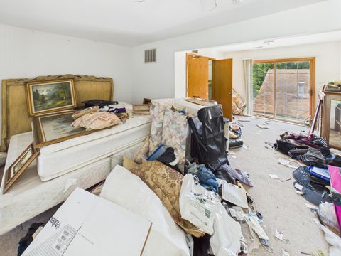 Tiny photo for 94 Old Creek Road, Palos Park, IL 60464 (MLS # 12676527)