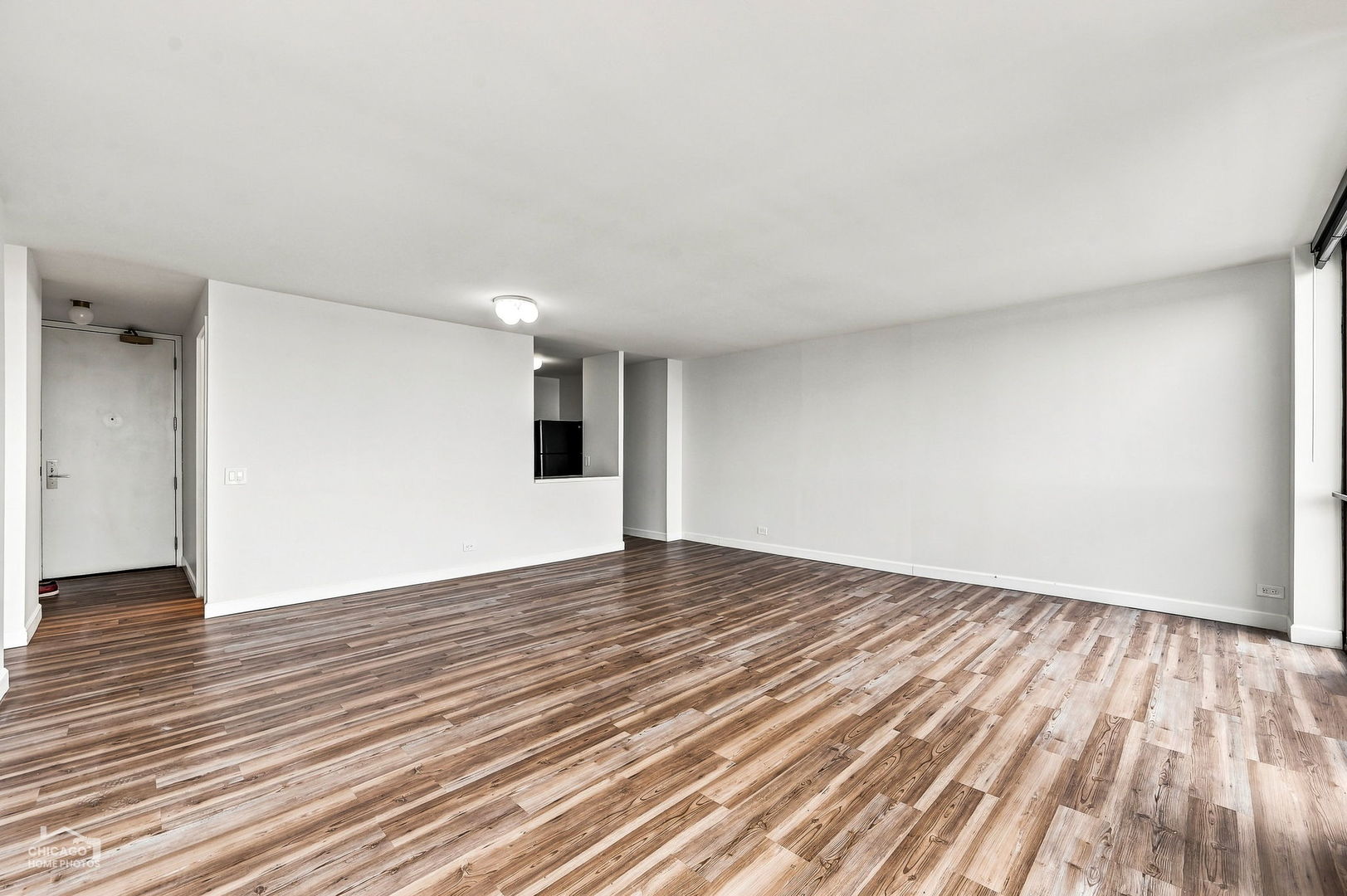 4343 N Clarendon Avenue 2505