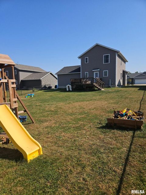 Tiny photo for 119 14TH Avenue, De Witt, IA 52742 (MLS # QC4268081)